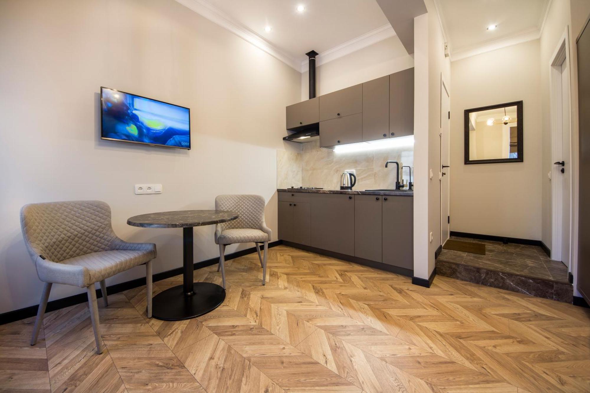 Self Check-In Apartments Maidan Area Kiev Buitenkant foto