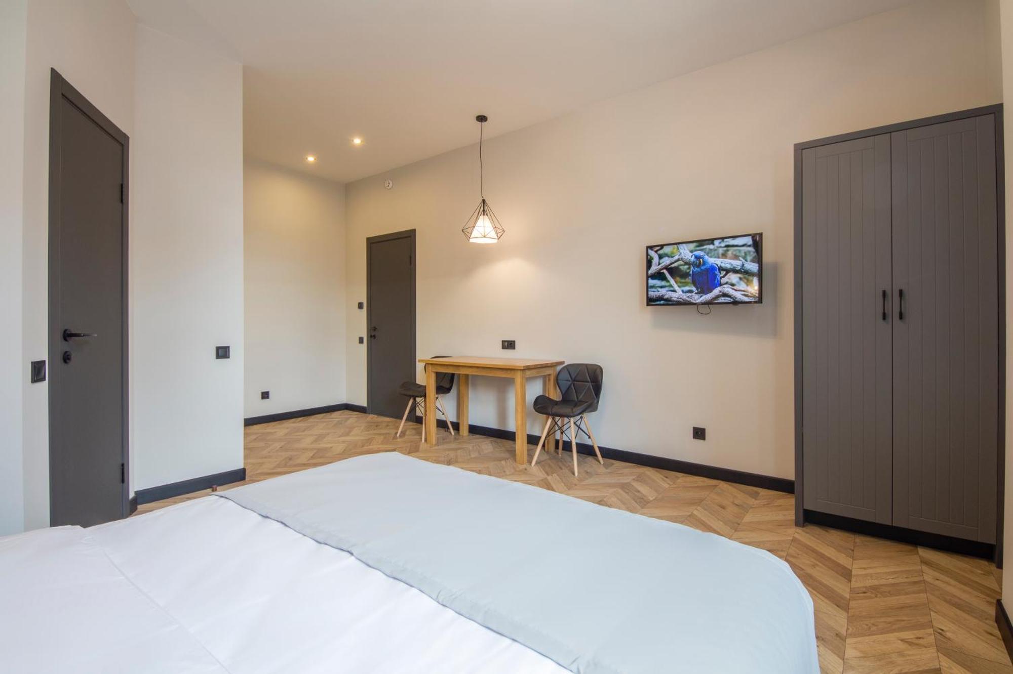 Self Check-In Apartments Maidan Area Kiev Buitenkant foto