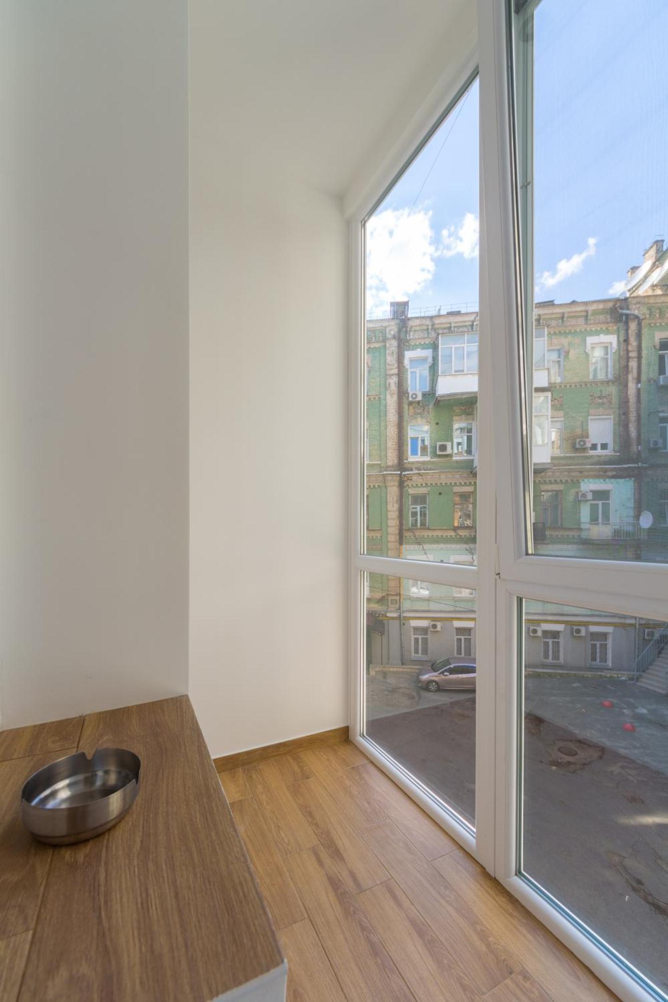 Self Check-In Apartments Maidan Area Kiev Buitenkant foto